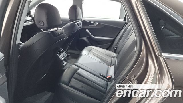 Audi A4 35 TDI Premium