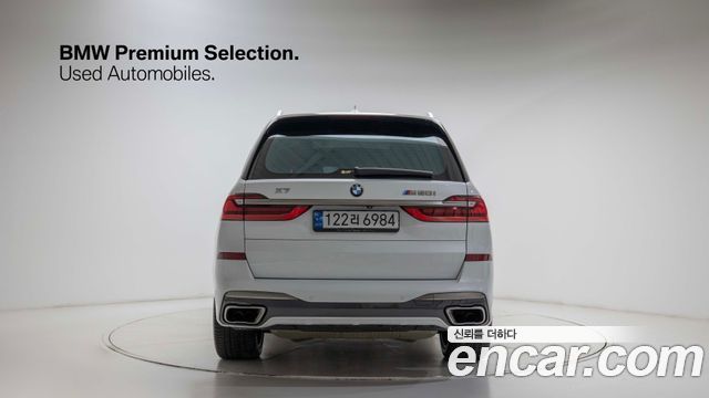 BMW X7 M50i 6STR