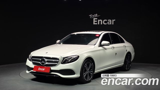 Mercedes-Benz E-Class E220d Avantgarde
