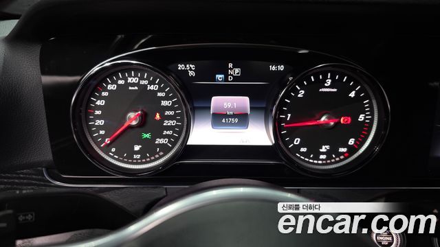 Mercedes-Benz E-Class E220d Avantgarde