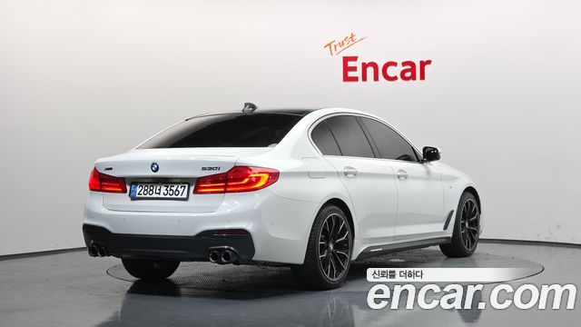 BMW 5-Series 530i xDrive M Sport Package Plus