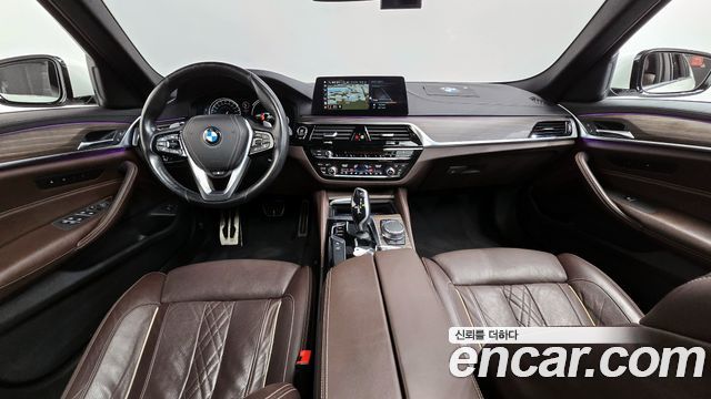 BMW 5-Series 530i xDrive M Sport Package Plus
