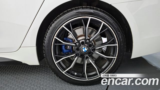 BMW 5-Series 530i xDrive M Sport Package Plus