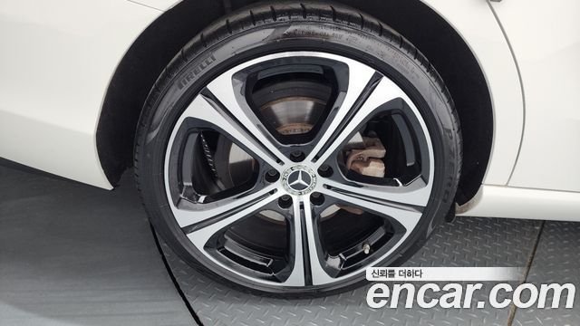 Mercedes-Benz C-Class C300 4MATIC Avantgarde