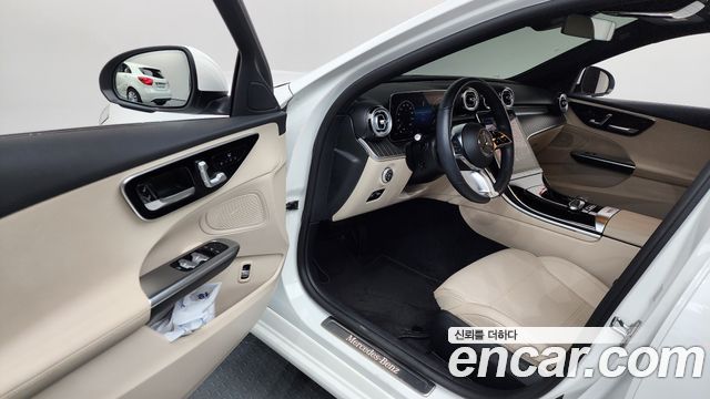Mercedes-Benz C-Class C300 4MATIC Avantgarde