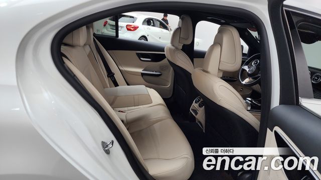 Mercedes-Benz C-Class C300 4MATIC Avantgarde