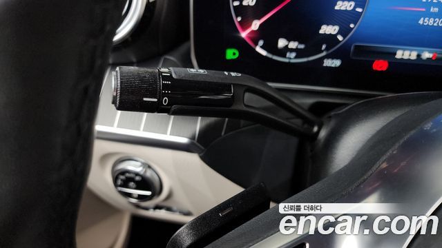 Mercedes-Benz C-Class C300 4MATIC Avantgarde