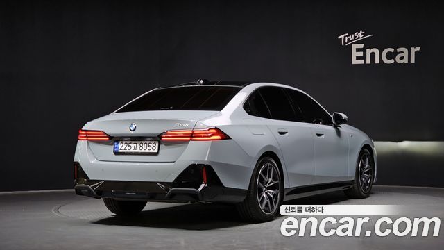 BMW 5-Series 520i M Sport