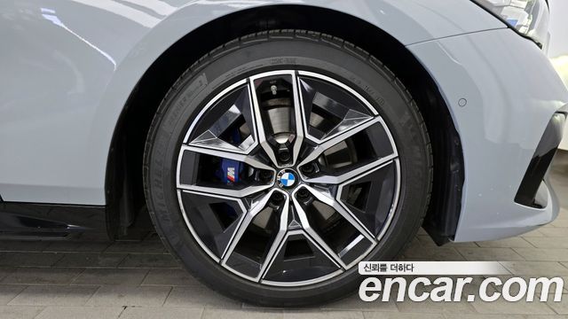 BMW 5-Series 520i M Sport