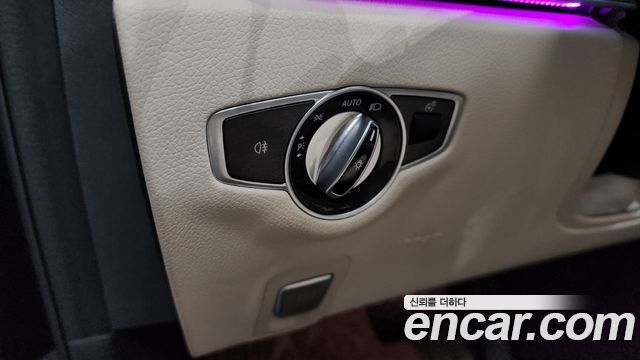 Mercedes-Benz E-Class E220d 4MATIC Avantgarde