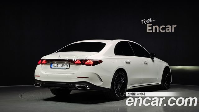 Mercedes-Benz E-Class E450 4MATIC AMG Line