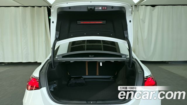 Mercedes-Benz E-Class E450 4MATIC AMG Line