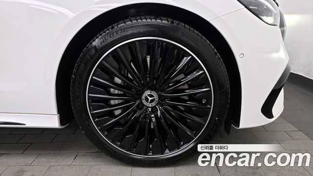 Mercedes-Benz E-Class E450 4MATIC AMG Line