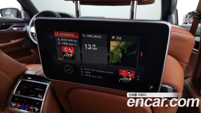 BMW 7-Series M760Li xDrive