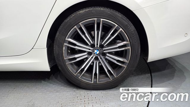 BMW 3-Series 320i M Sport
