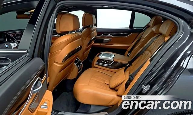BMW 7-Series 730d xDrive Design Pure Excellence