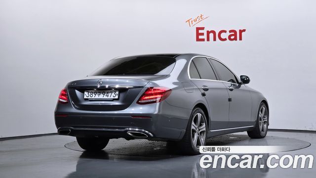 Mercedes-Benz E-Class E300 Avantgarde