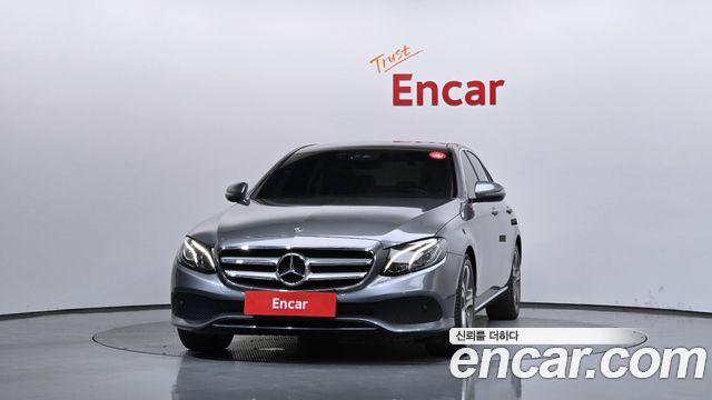 Mercedes-Benz E-Class E300 Avantgarde