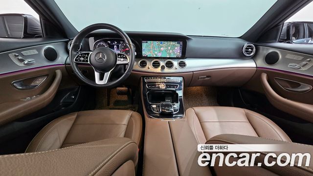 Mercedes-Benz E-Class E300 Avantgarde