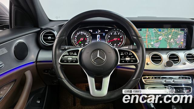 Mercedes-Benz E-Class E300 Avantgarde