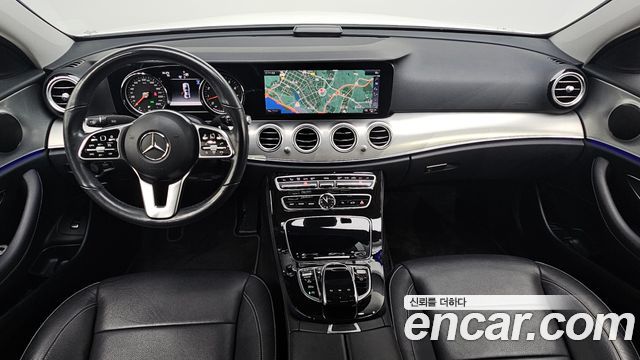 Mercedes-Benz E-Class E300 Avantgarde
