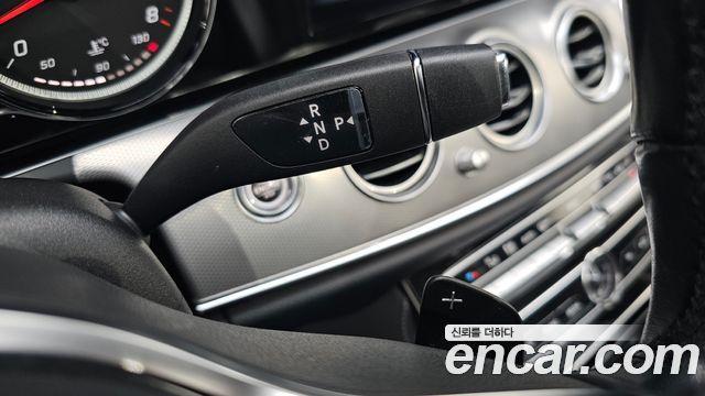 Mercedes-Benz E-Class E300 Avantgarde
