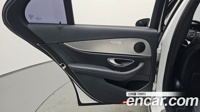 Mercedes-Benz E-Class E300 Avantgarde
