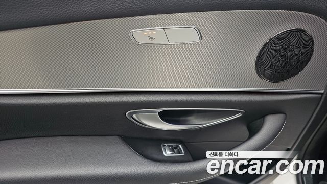Mercedes-Benz E-Class E300 Avantgarde