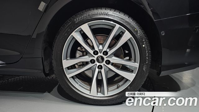 Audi A6 45 TFSI Premium