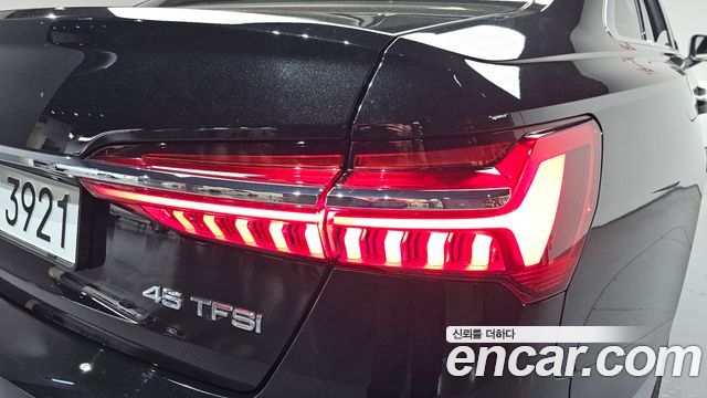 Audi A6 45 TFSI Premium