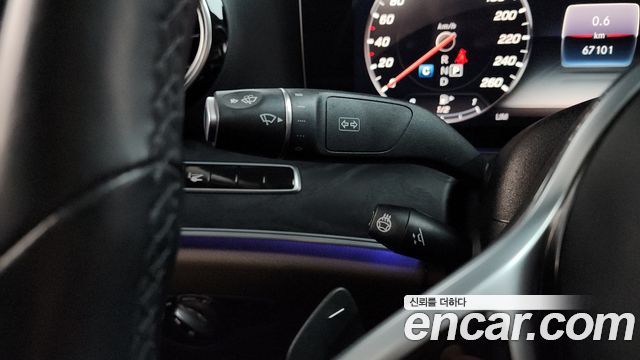Mercedes-Benz E-Class E300 4MATIC Avnatgarde