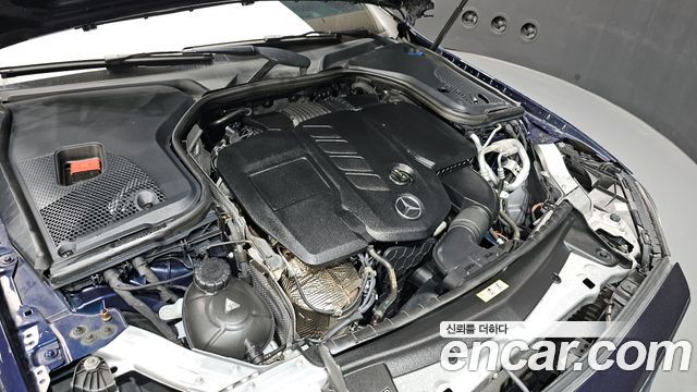 Mercedes-Benz E-Class E220d Coupe