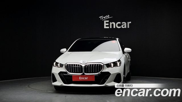 BMW 5-Series 530e M Sport