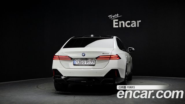 BMW 5-Series 530e M Sport
