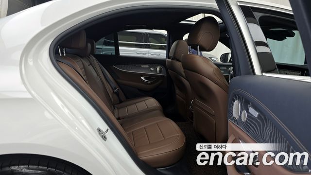 Mercedes-Benz E-Class E350 4MATIC Avantgarde