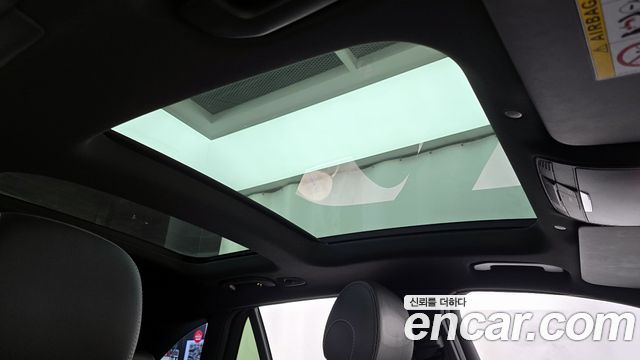 Mercedes-Benz GLC-Class GLC300e 4MATIC