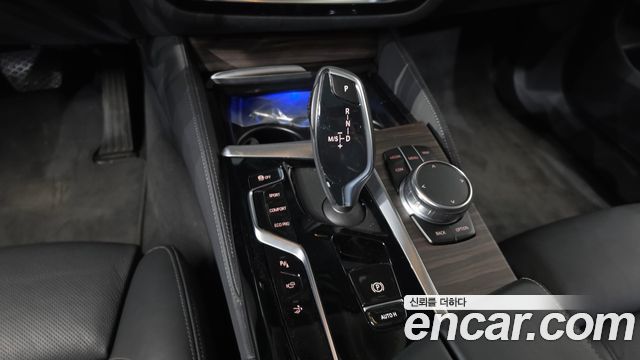 BMW Gran Turismo 640i xDrive Luxury