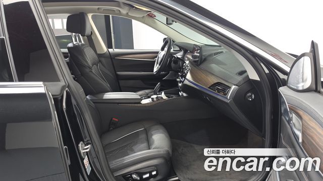 BMW Gran Turismo 640i xDrive Luxury