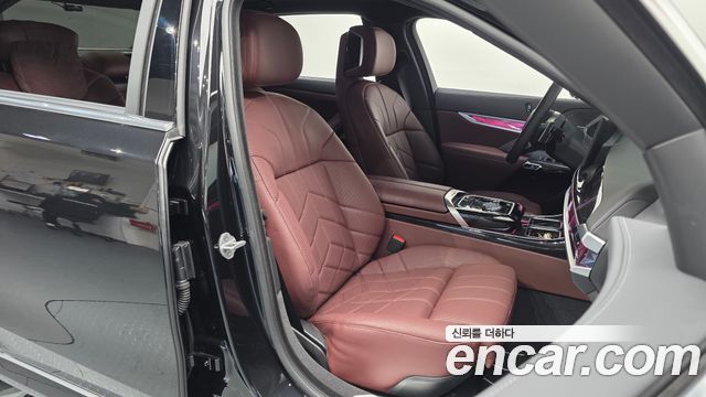 BMW 7-Series 740d xDrive M Sport