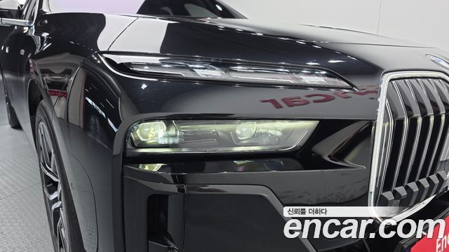 BMW 7-Series 740d xDrive M Sport