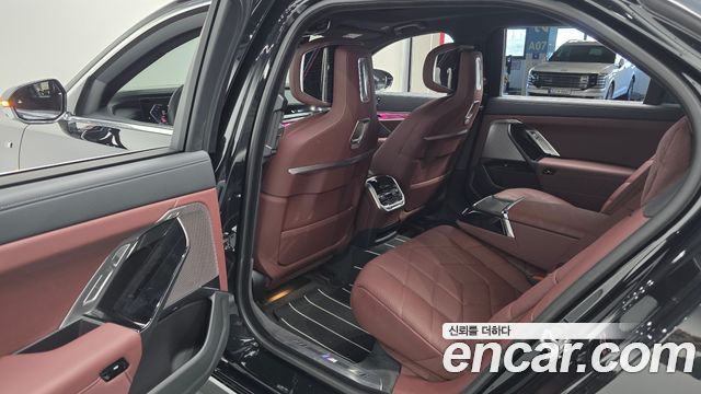 BMW 7-Series 740d xDrive M Sport