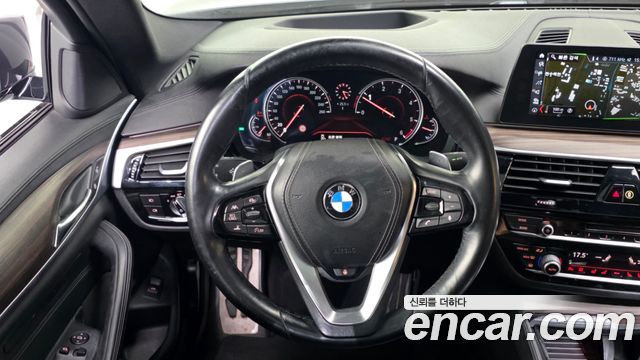 BMW 5-Series 520d M Sport Package Plus