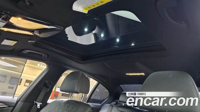BMW 5-Series 520d M Sport Package Plus