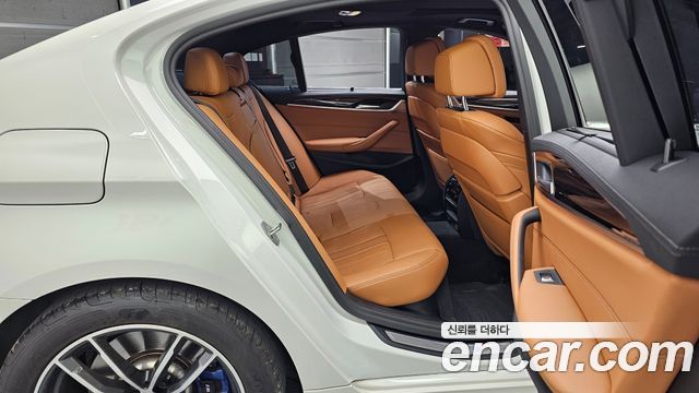 BMW 5-Series 520i M Sport