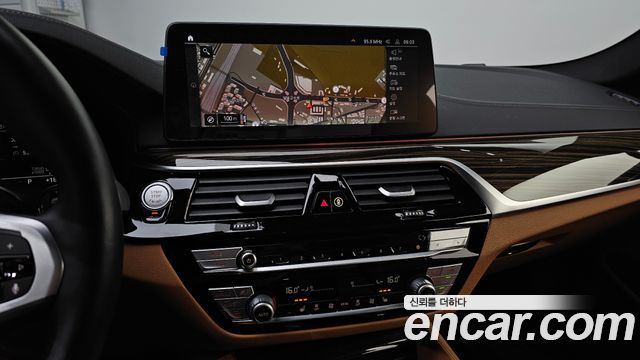 BMW 5-Series 520i M Sport
