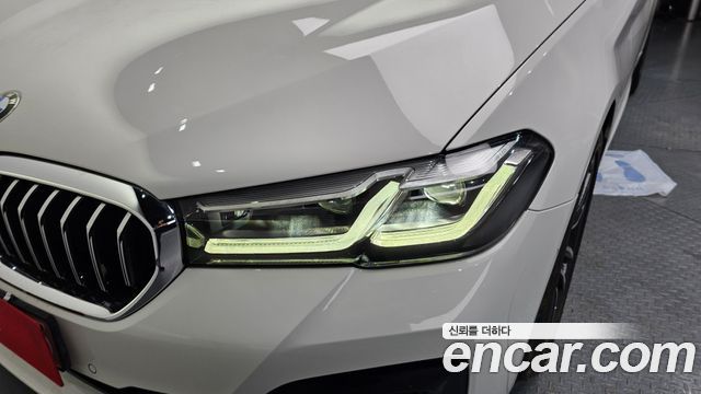 BMW 5-Series 520i M Sport
