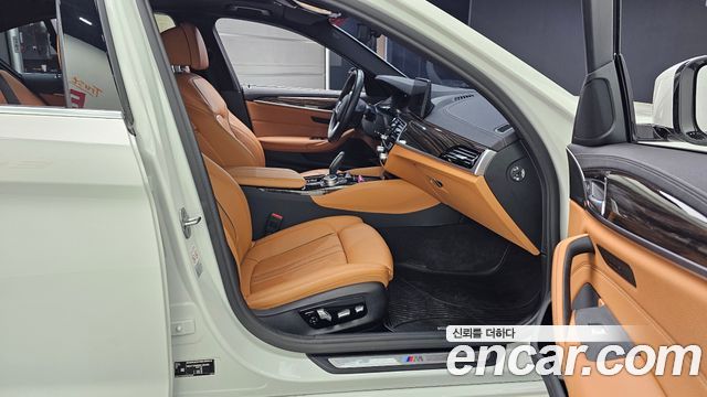 BMW 5-Series 520i M Sport