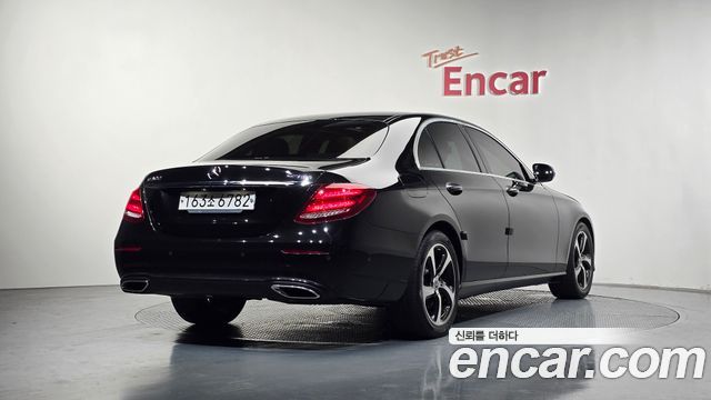 Mercedes-Benz E-Class E250 Avantgarde