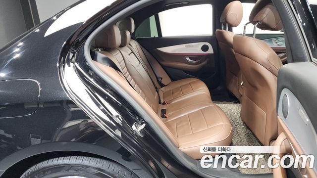Mercedes-Benz E-Class E250 Avantgarde