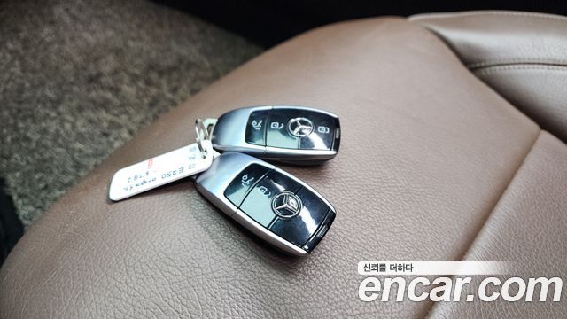 Mercedes-Benz E-Class E250 Avantgarde
